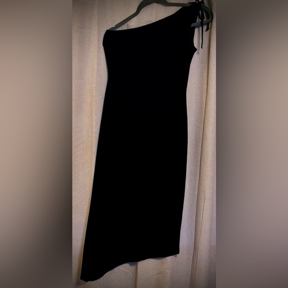 Wet Seal Black Asymmetrical Dress - Picture 3 of 5